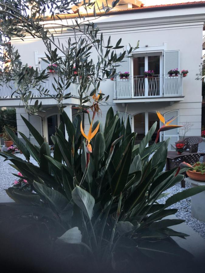 Guesthouse Villa Jung Bordighera Luaran gambar